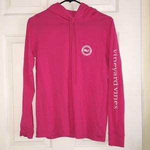 NWOT Long Sleeve Hooded Vineyard Vines Pocket Tee